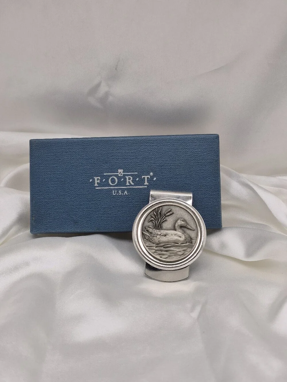 Silver Duck Motif In Marsh Setting Money Clip - Silver